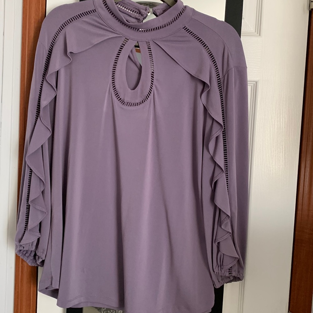 Nice and comfortable top